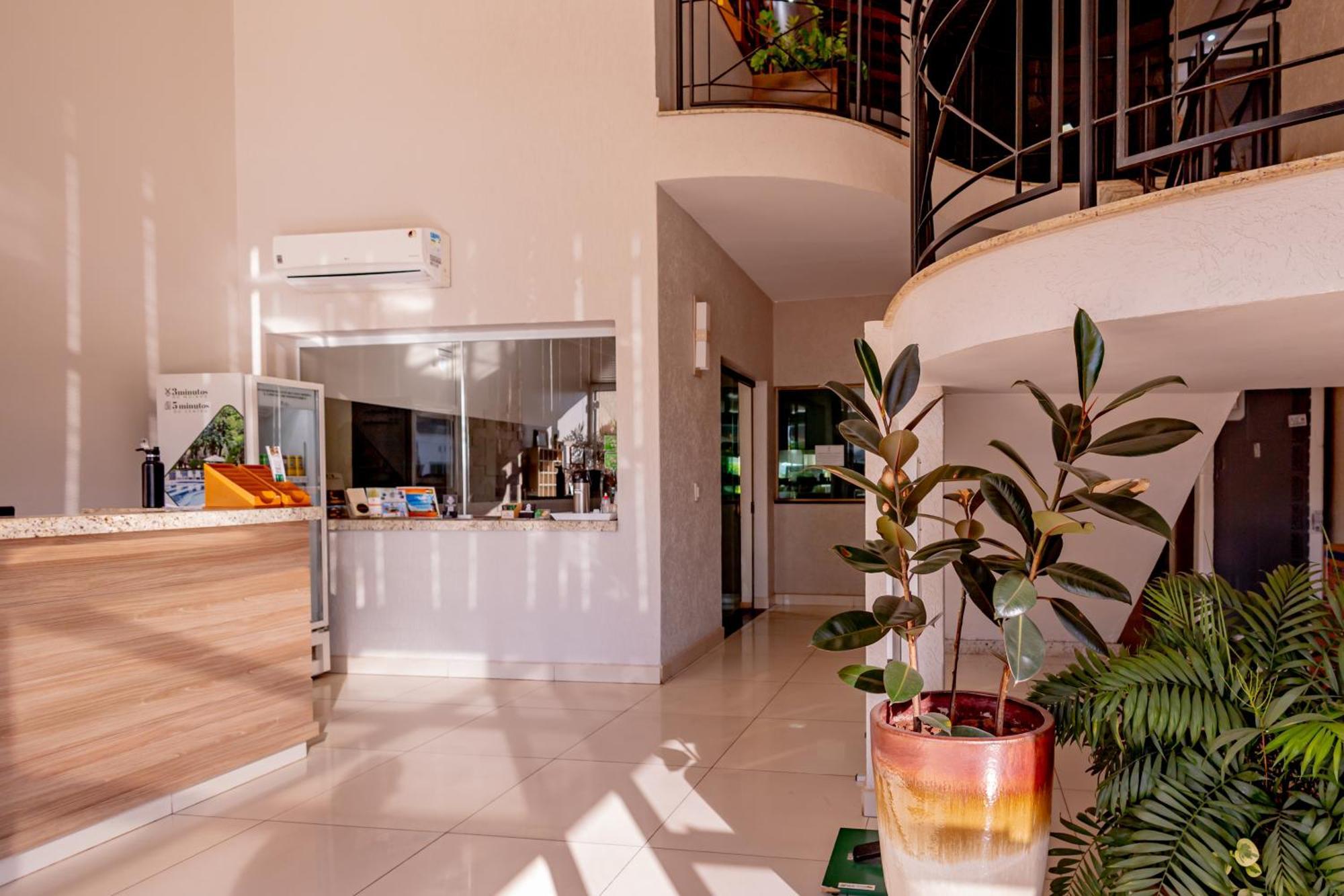 Hotel Villa De Holanda Holambra Luaran gambar